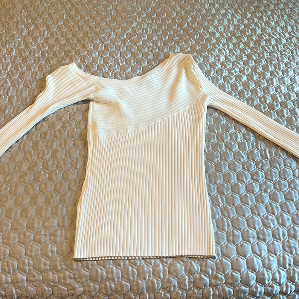 BCBG asymmetric top cream color/ off whiteish